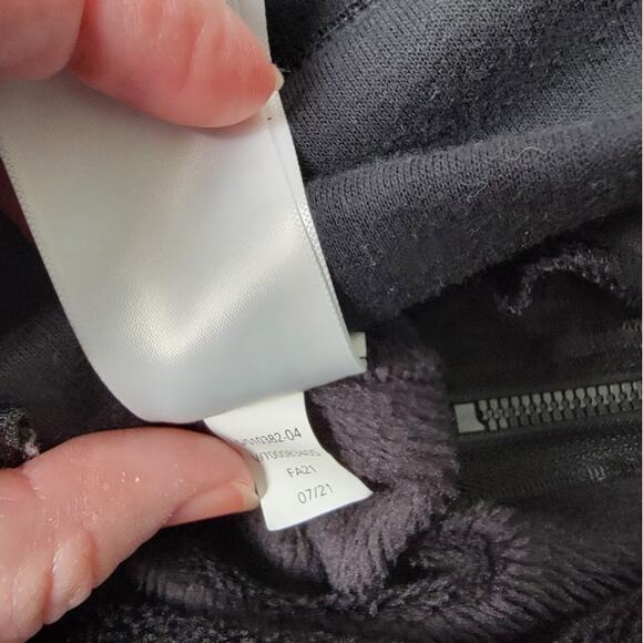 Athleta Cozy Karma Funnel Neck Sweatshirt Black Women’s SM Soft Fleece Lined - Picture 9 of 10